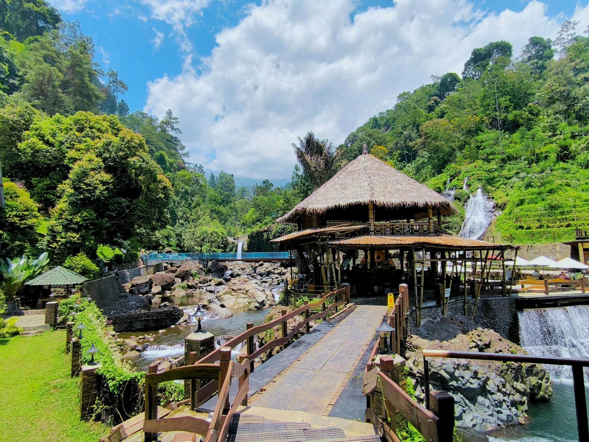 Bayan Village 巴图拉登 外观 照片